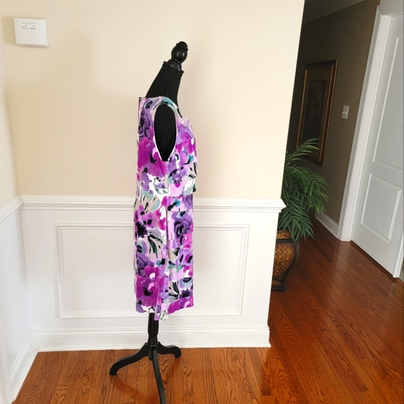 DB established 1962 Dress - Picture 5 of 10